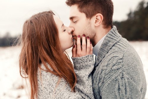 What Does It Mean When A Guy Suddenly Kisses You 